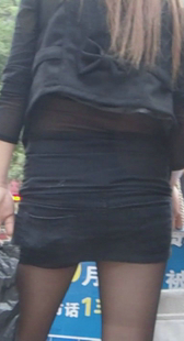 长腿黑丝包臀少奶