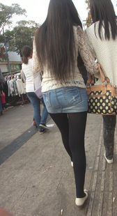 牛仔包臀大屁股少妇