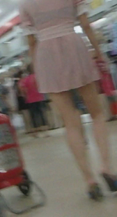 这裙子也太透明了