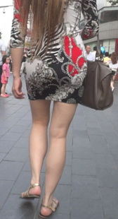 美腿宽臀紧身OL