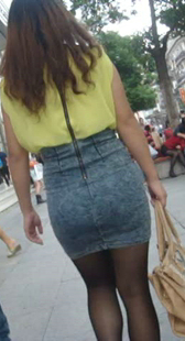 细腰圆臀黑丝少妇