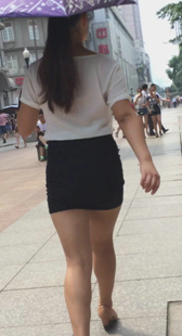 小少妇走路超会扭