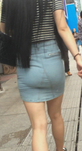 性感长发牛仔超短裙