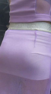 这短裙真有个性