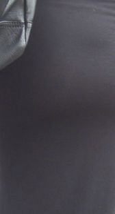 大屁股长裙贴身