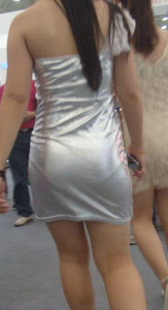 个性短裙大屁股模特