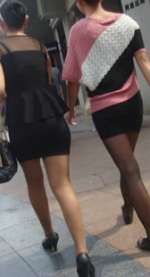 街拍三黑丝骚妇