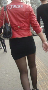 高跟包臀黑丝少妇