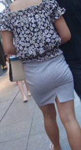 分叉短裙紧内痕