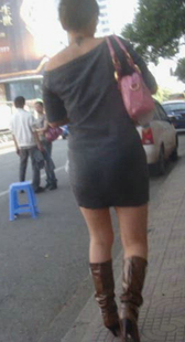 黑裙高跟小宽臀