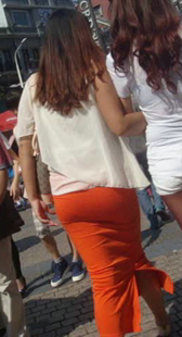 性感橘红短裙翘臀