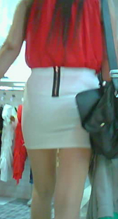 跟拍超短裙紧内痕