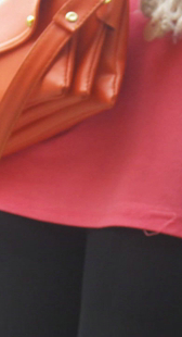 红裙大妈三角区