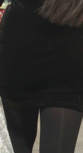 黑丝包臀黑紧裙