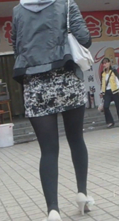 高跟黑丝短裙视频