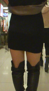 长筒风骚小少妇