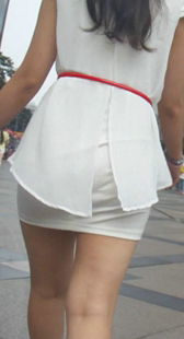 性感白裙大PP少妇