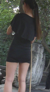 风骚超短裙美腿美少女