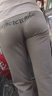 超市呢绒包臀深深内痕