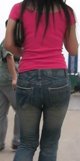 跟拍时尚小妹妹