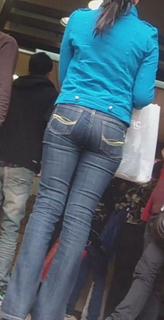 少妇的臀部就是不一样，丰满