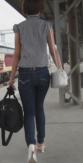 为什么少妇还能夹这么紧