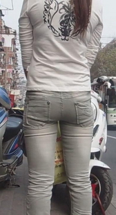 可能做多了，屁股都压平了