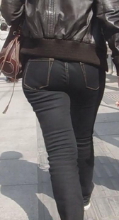 跟拍少妇屁股好紧