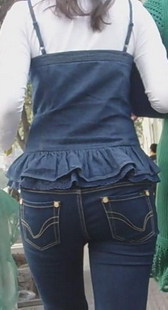 少妇走路屁股好会扭