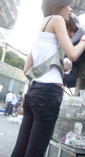 清凉性感的少女