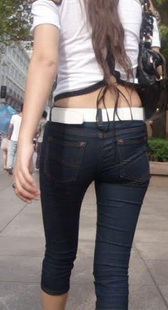 成熟少妇走路已经变形