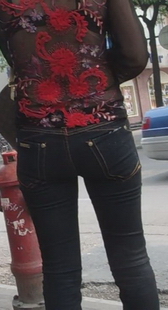 金龙大师经典巨制，透明黑衫显罩带，黑牛紧裤惹人爱