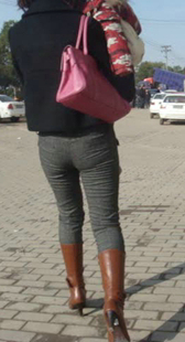 刚生完小孩的屁股就是不一样