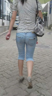 少妇的屁股又紧又会扭