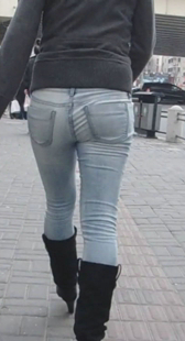 街拍牛仔少妇好丰满