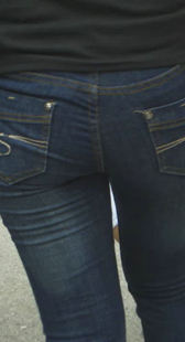 近距离跟拍紧身黑牛小少妇