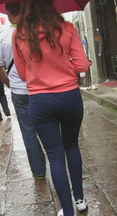 腰细臀大性感少妇