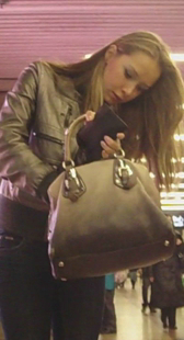 性感小妹屁股紧又圆