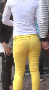 极品圆臀少妇内痕清晰