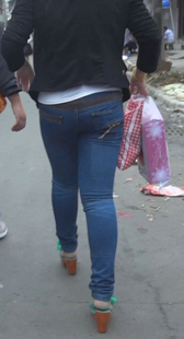 菜市场小妹屁股紧