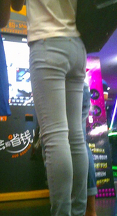 娱乐场牛仔小妹