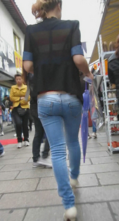 牛仔配高跟真是性感