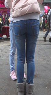 紧身圆臀屁股翘