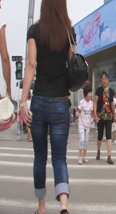 蓝牛紧身小骚妇