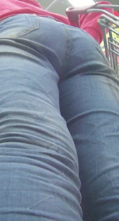 从下往上才能体现屁股大