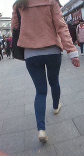 街拍蓝牛少妇视频