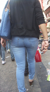 这牛仔少妇屁股实在太大