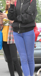 三个极品美腿漂亮美女模特