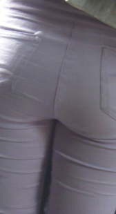 重口味巨臀少女