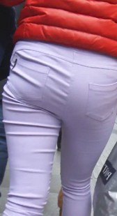 超紧包臀牛仔少妇